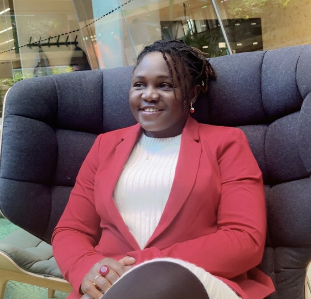 Professional portrait of Winnie